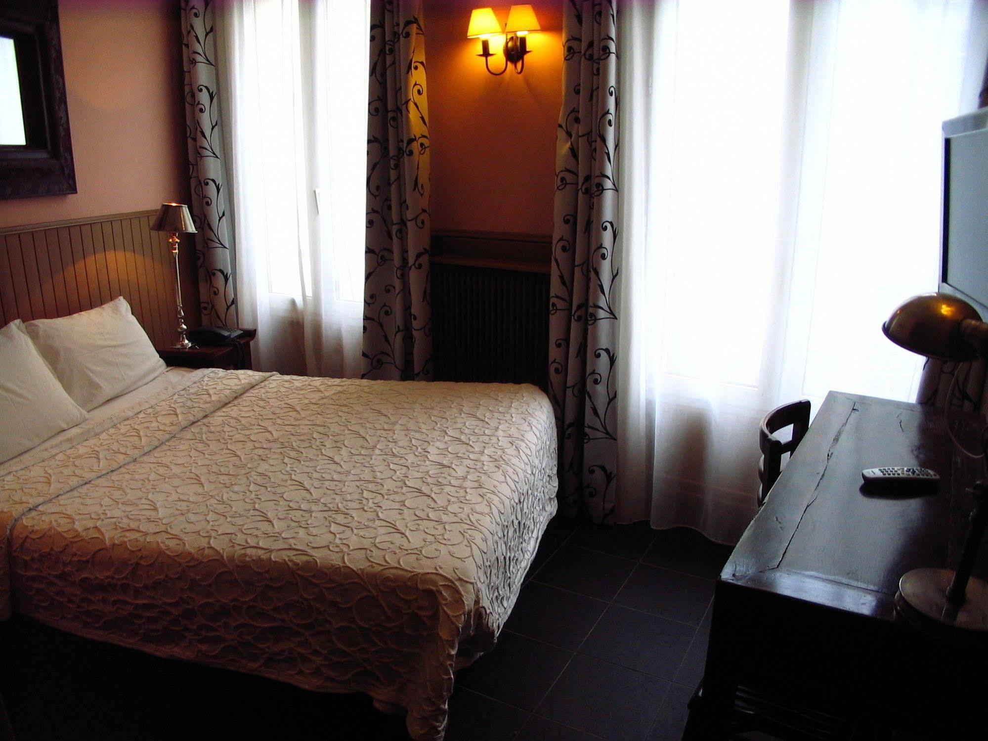 Hotel Monte-Carlo Paris Dış mekan fotoğraf